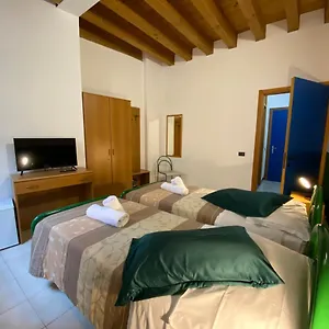  Casa de hóspedes Casa Santa Caterina E Sant Antonio