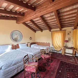 3* לינה וארוחת בוקר Casa Camilla