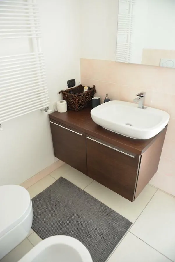 Homestay East Loft Hotel Padova